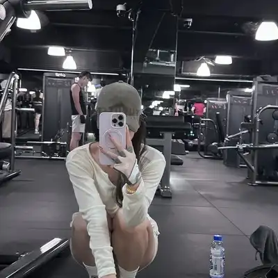 曾英