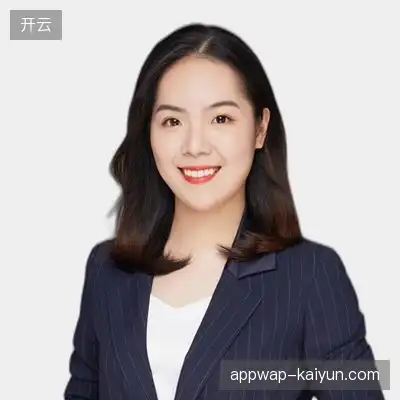 梁伟